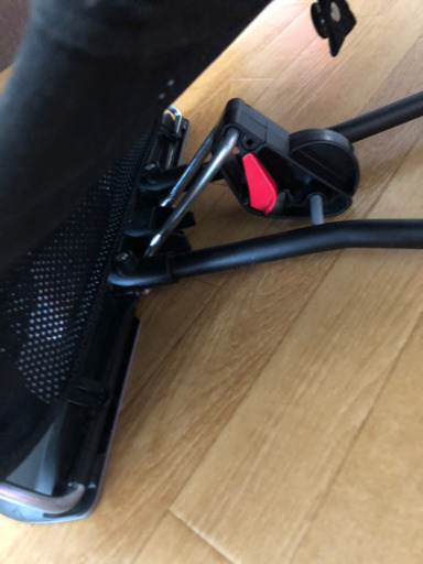 ベビージョルン バウンサー 黒 メッシュ
