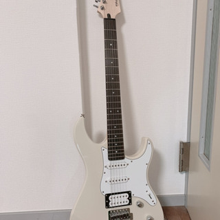 【ヘッドフォンアンプ等セット】YAMAHA PACIFICA112V