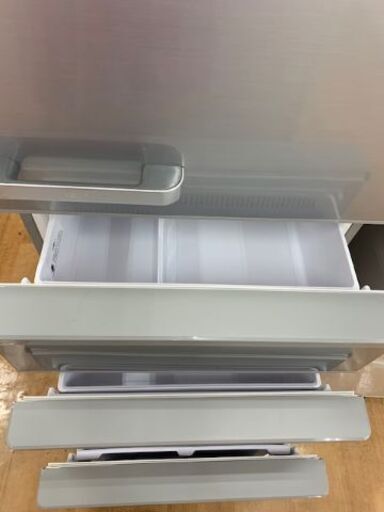 【取りに来れる方限定】AQUAの4ドア冷蔵庫売ります！