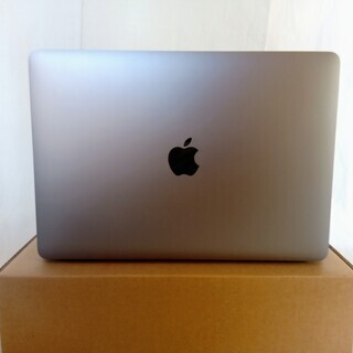 sold out!! 美品　MacBook pro マックブックプロ　256GB　2018年12月の画像