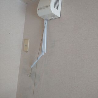 【無料で差し上げます】　小型の換気扇