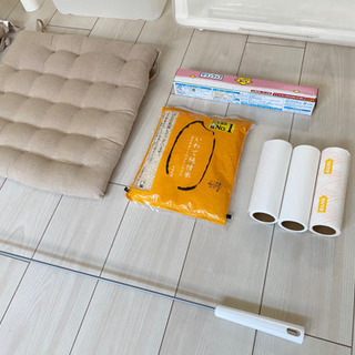 【情報追加】収納用品　お米　座布団　等々　無印良品　ニトリの画像