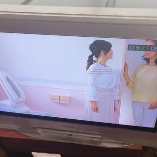 無料 平面ブラウン管テレビ HITACHI ３２型 引取の方優先