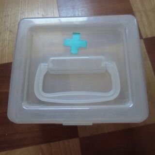 【取引成立】●無料● パブロン 大正漢方胃腸薬 救急箱 プラ 差し上げます。＊石川県＊美川より＊期間限定の画像