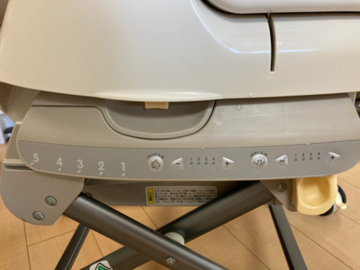 【コンビ】電動ベビーラック