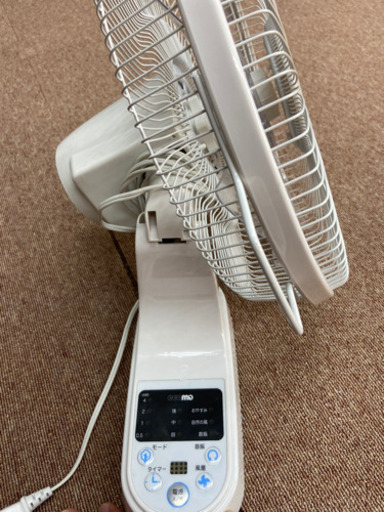 壁掛け扇風機