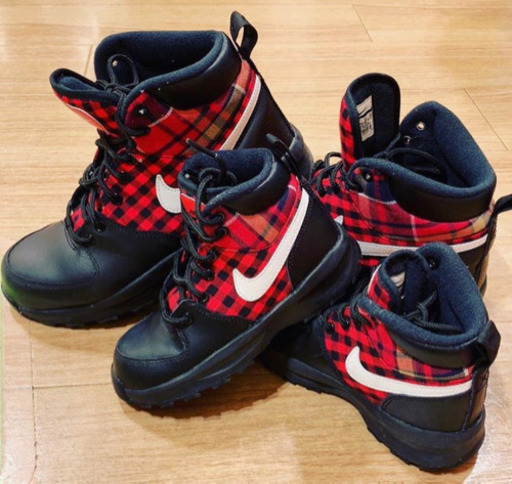 NIKE ナイキ ハイカット スニーカー ブーツ 二足