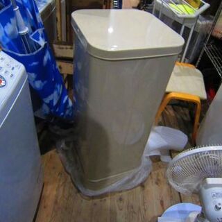 使用期間1年未満　極上キレイ。90L灯油タンク　リサイクルショッ...