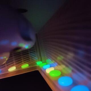 夜光る石・マジック・小さな星の画像