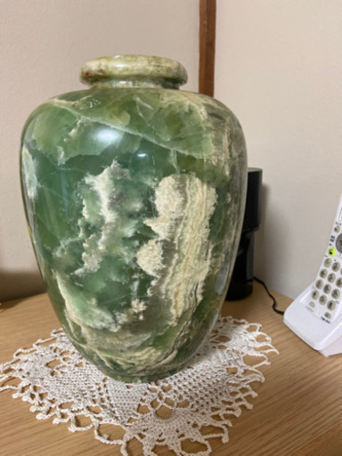 最終値下げ❣️グリーンオニキスの壺(翡翠)