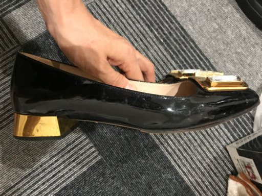 PRADA プラダ