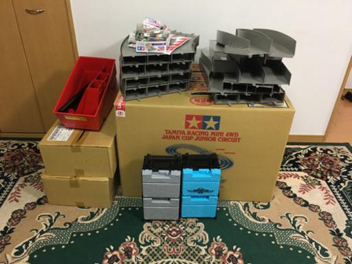 ミニ四駆 Jr.サーキット×3 バンク×1 スロープ×2 ポータブルピット×2 ミニ四駆8台