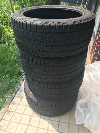 2018年8月生産！イタリアのタイヤブランド ピレリ4本セット
