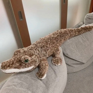 【非売品】爬虫類　BIGぬいぐるみ  ブラウンカラー　インテリア　大きい　ワニの画像