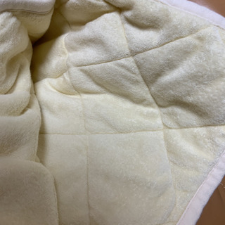 大塚家具　ベッドパッド 「Nアーブル」テンセル　ダブルサイズ　中古