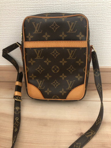 ヴィトン・ショルダーバッグ【配送可】