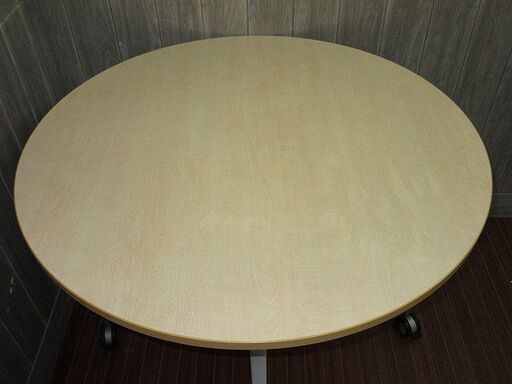 【在庫処分セール・値下げしました】stp-0365　ITOKI(イトーキ)　丸テーブル　キャスター付き　円形テーブル　ナチュラル　木製