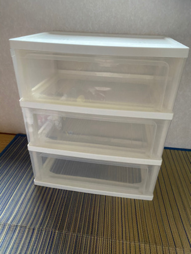 【新品同様】3段衣装ケース