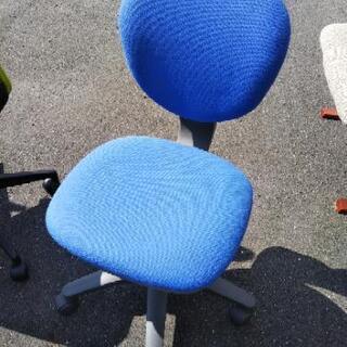 ［オフィスチェア①］：リサイクルショップヘルプ