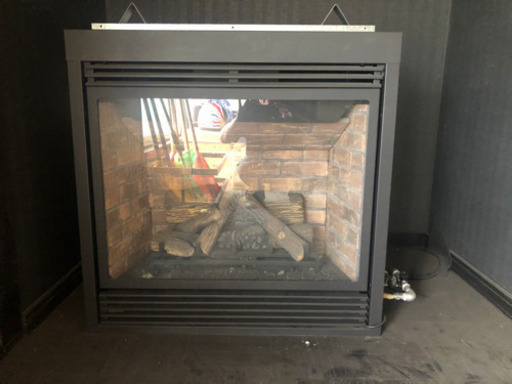 ‼️二台セット‼️フェイクガス暖炉ノーマルタイプ　LPガス　プロパン二台で下の特注カバーセットです。