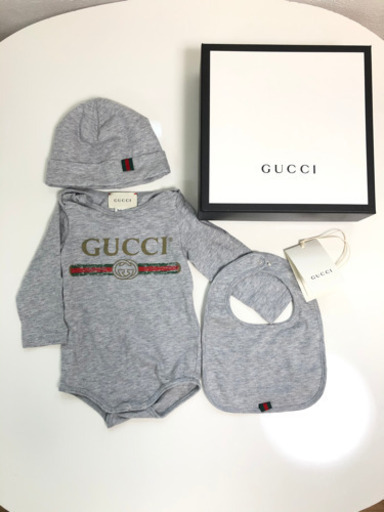 GUCCIロンパース　ベビー
