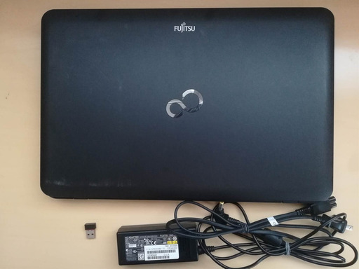 (お打合せ中)ノートパソコンB 富士通 LIFEBOOK A531/DX CPU:core i3 メモリ:4GB HDD:250GB 