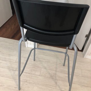 カウンターチェア　ブラックの画像