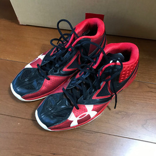 バスケットシューズ