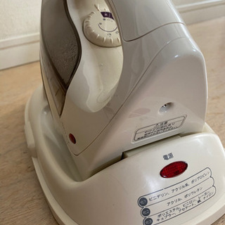 アイロン(コードレス)の画像