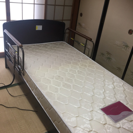 介護ベッド 電動ベッド 9月末まで