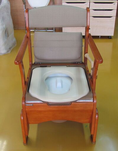 家具調トイレ座楽アウポット　新品未使用