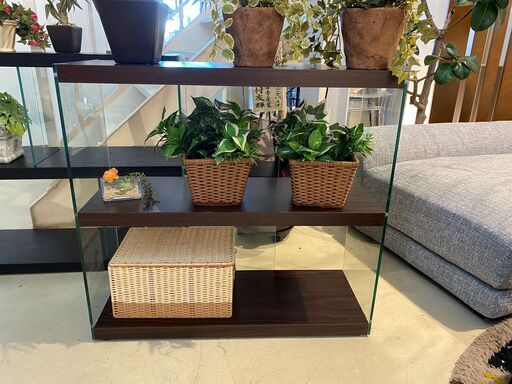 シェルフ 飾り棚 フリーラック 棚 茶 ガラス板 展示品 中古品