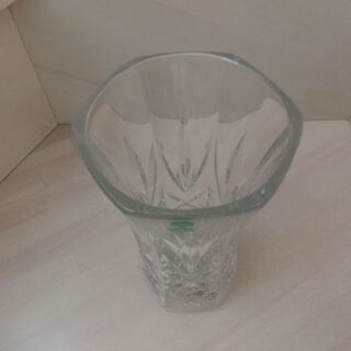 0円：花瓶 ガラス製 フラワーベース：2020.11月までの画像