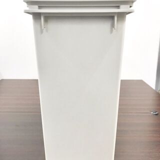 【中古】ゴミ箱 キャスター付き　１個100円