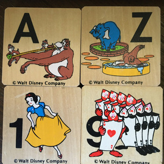 ディズニー　アルファベット木製積木　DWEの画像