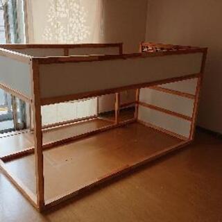 IKEAのロフトベッドの画像