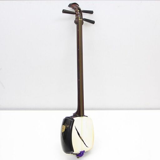 現状品 三味線 太棹 ? 皮破れ ケース 付き 津軽 撥 民謡 伴奏 浪曲 義太夫 和楽器 (R2033swxY)