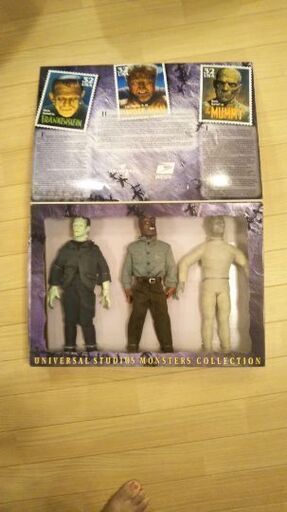 UNIVERSAL　STUDIOS  MONSTERS  COLLECTION