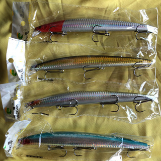 ルアー8個セット3000円新品→値下2500円