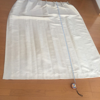 急募‼️ 防炎カーテン 2枚