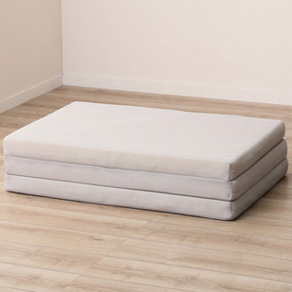 ニトリ 折りたたみマットレスの画像