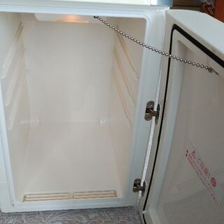 取引中//ユアサ製小型保冷庫の画像