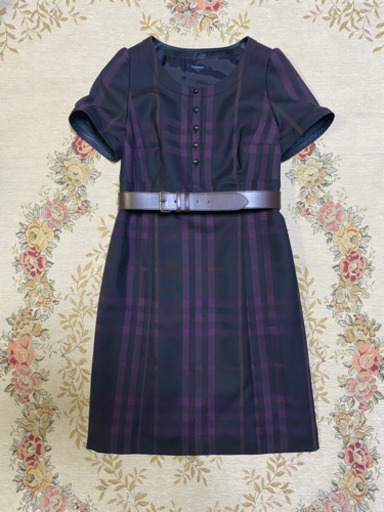 BURBERRY LONDON （バーバリーロンドン）　膝丈ワンピース
