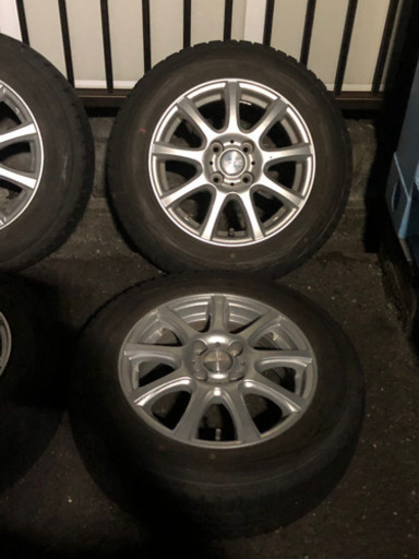 美品　165/70R14 スタッドレスアルミセット　ヴィッツ