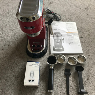 デロンギ デディカ エスプレッソマシーン