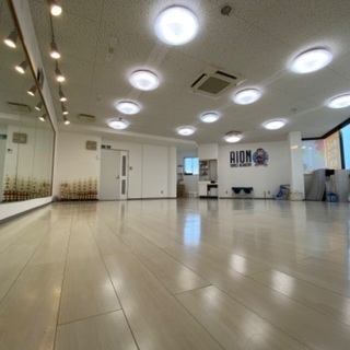 ヨガ、ピラティス、あなたの趣味の講座を開講できます！