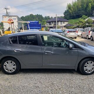 【ホンダ インサイト☆300,000円（車検2年）】カーナビ・ETCあり・バックモニターありの画像