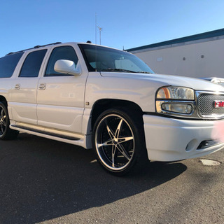 GMC ユーコンデナリＸＬの画像