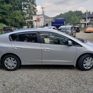 【ホンダ インサイト☆280,000円（車検2年）】カーナビ・ETC・バックモニターありの画像