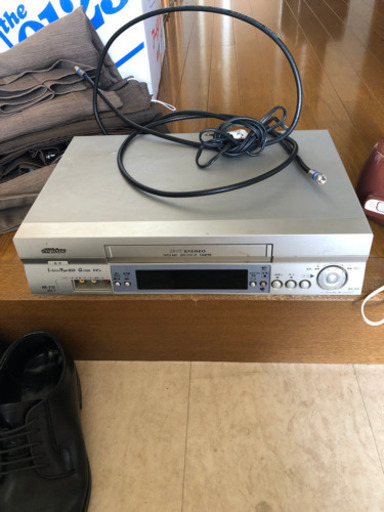 VHS再生デッキ